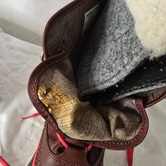 Sorels size 9 - Picture 9 of 12